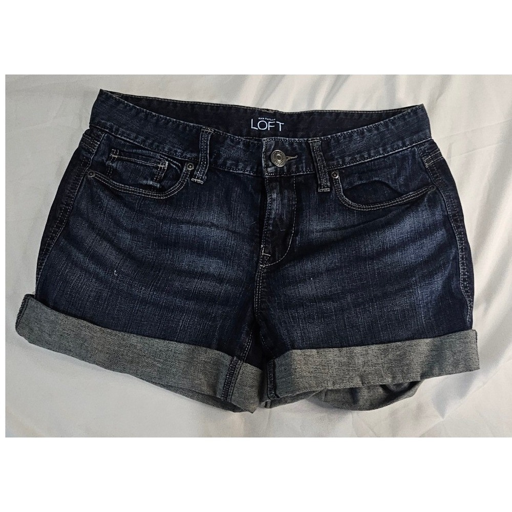 Ann Taylor LOFT Womens Dark Wash Cuffed Denim Shorts Size 26 2 Stretch Mid Rise